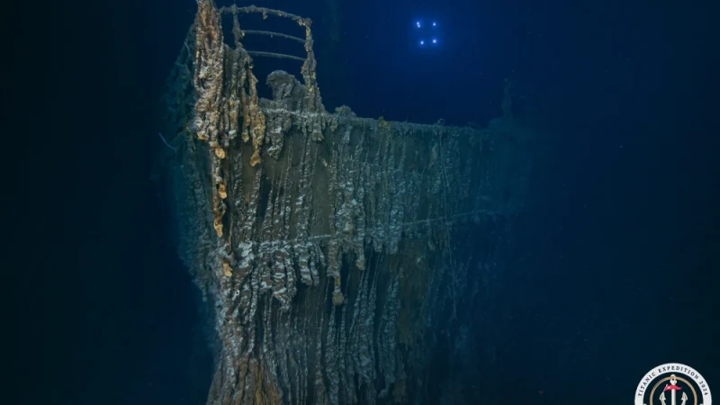 Titanic : Iconic Bow Railings Collapse. New Images Reveal Damage